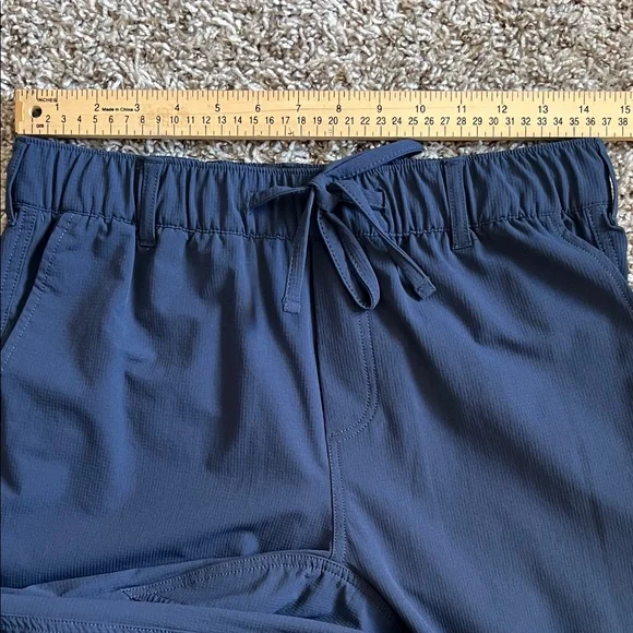 Like New! CoalaTree Trailhead Pants in Dark Blue in SIze M-Slim
